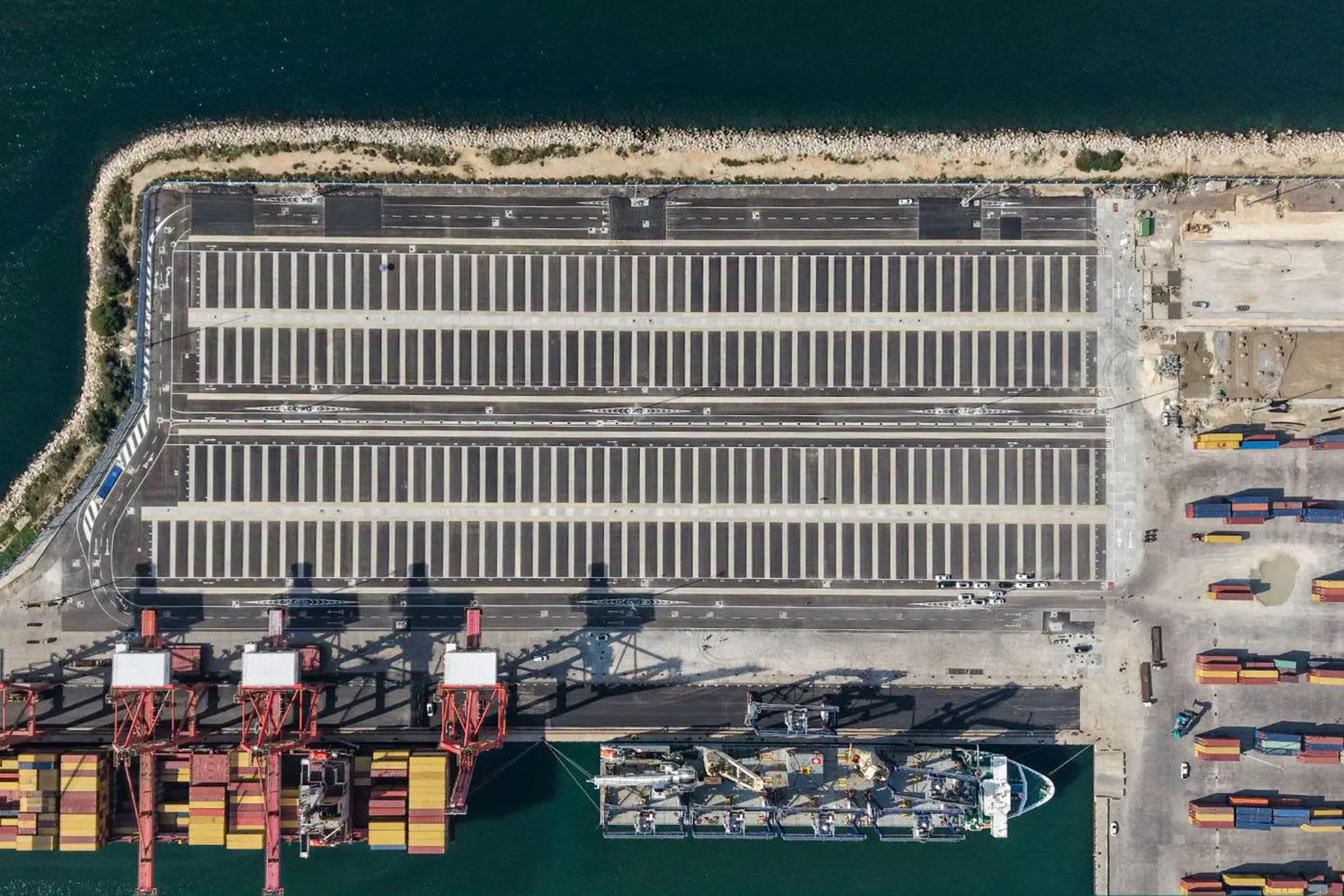 Aerial view of the Latakia Port container terminal after the arrival of the new cranes